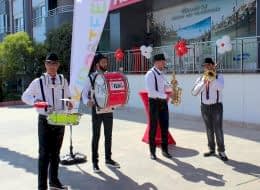 Bando Ekibi Eşliğinde Coşkulu Açılış Organizasyonları