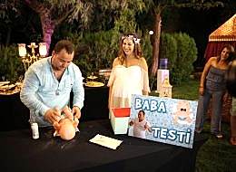 Baby Shower Partisinde Babalık Testi ile Eğlenceli Anlar