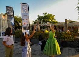 Balon Köpüğü Gösterisi