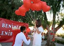 Evlilik Teklifi Anı ve Sürpriz Evlenme Teklifi Organizasyonu Alaçatı