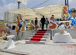 Yürüyüş Yolu Süsleme ve Kırmızı Halı Temini İstanbul Organizasyon