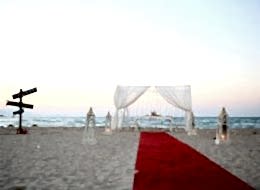 Kırmızı Halı Yer Volkanları ve Denizci Fenerleri ile Hazırlanan Yürüyüş Yolu