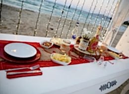 Masa Süsleme ve Kumsalda Evlilik Teklifi Organizasyonu Beykoz