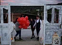 Kapı Takı Süsleme Kumsalda Evlilik Teklifi Organizasyonu Çanakkale