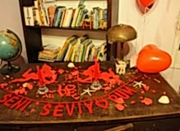 Özel Objeler ile Otel Odası Süsleme ve Evlilik Teklifi Organizasyonu İstanbul