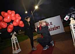 Evlilik Teklifi Organizasyonu Özel Dekorlar ile Süsleme Servisi İstanbul Organizasyon