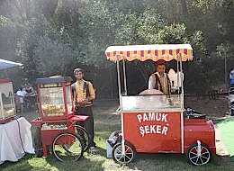 Piknik Organizasyonu Nostaljik Satıcılar Temini Patlamış Mısırcı Hizmeti İstanbul Organizasyon