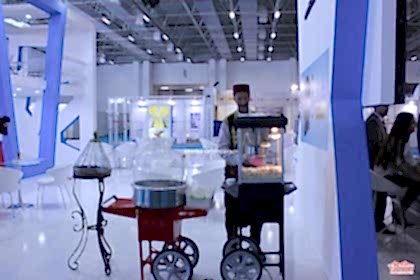 İstanbul Nostaljik Satıcılar Hizmeti Pamuk Şeker ve Patlamış Mısırcı