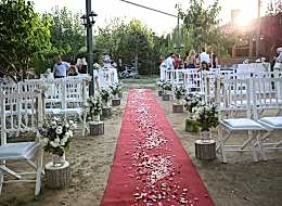 Düğün Organizasyonu Sandalye Temini ve Sandalye Süsleme İstanbul Organizasyon