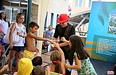 Sihirbaz ve İllüzyon Gösterisi Hizmeti İzmir Organizasyon Sihirbaz ve İllüzyon Gösterisi Hizmeti İzmir Organizasyon