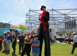 Festival ve Şenlik Organizasyonu Tahta Bacak Temini İstanbul Organizasyon