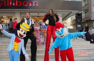 tahta bacakli adam gosterisi istanbul organizasyon Tahta Bacaklı Adam Gösterisi İstanbul Organizasyon