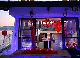 Tekne Süsleme ve Evlilik Teklifi Organizasyonu İstanbul